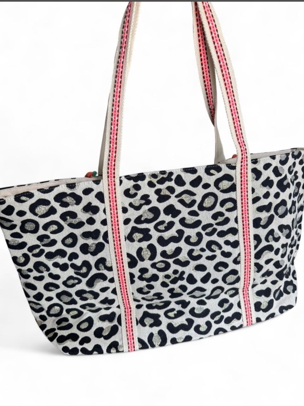 America & Beyond FORESTRY LEOPARD EMBELLISHED TOTE - Picture 4 of 7